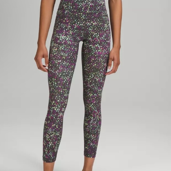 lululemon athletica Floral Leggings - Black and Purple - Picture 2 of 7